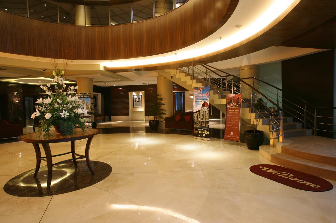 President Executive Club Hotell Cikarang Eksteriør bilde